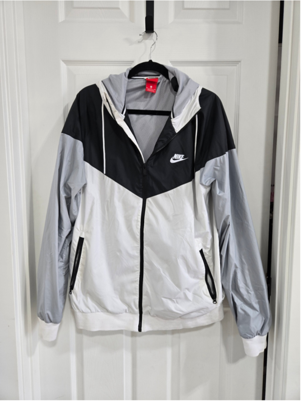 Womens Nike Windbreaker Jacket XL Black White Gray